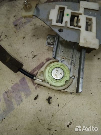 Стеклоподъемник задний правый Шевроле Авео