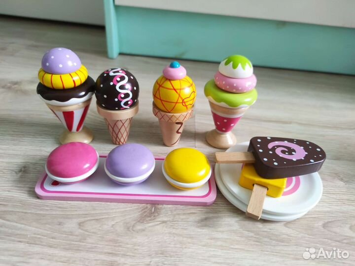 Набор детской посуды и продуктов