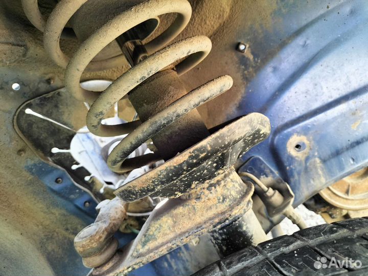 Стойки на заз шанс Амортизаторы