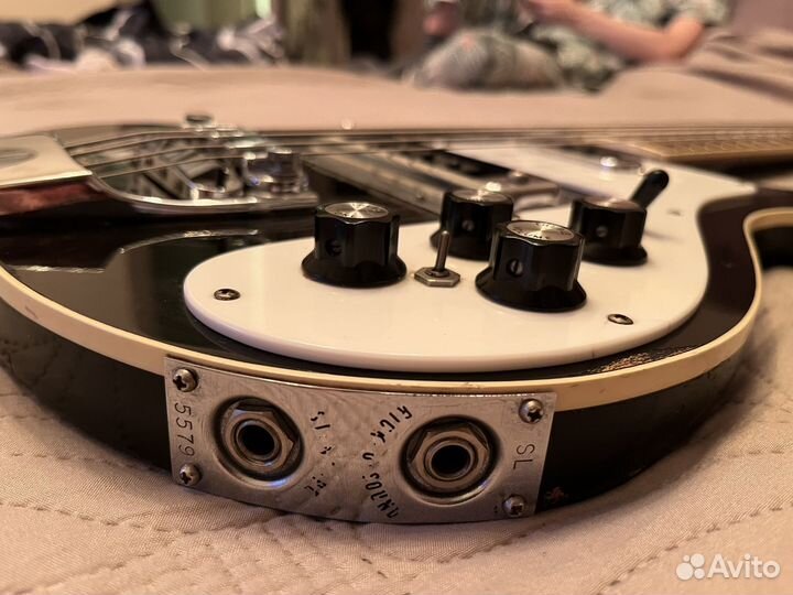 Бас гитара Rickenbacker 4001