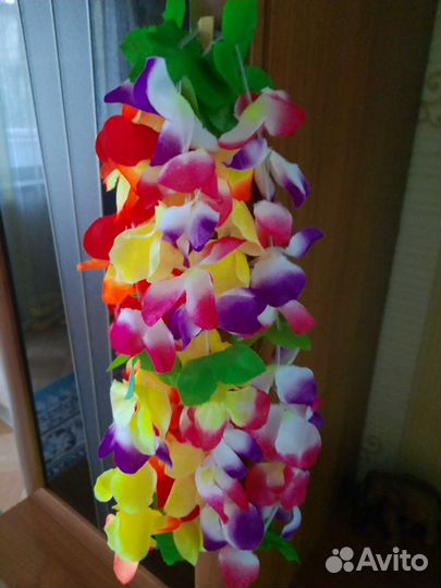 Гавайские ожерелья(бусы)много, гавайская вечеринка