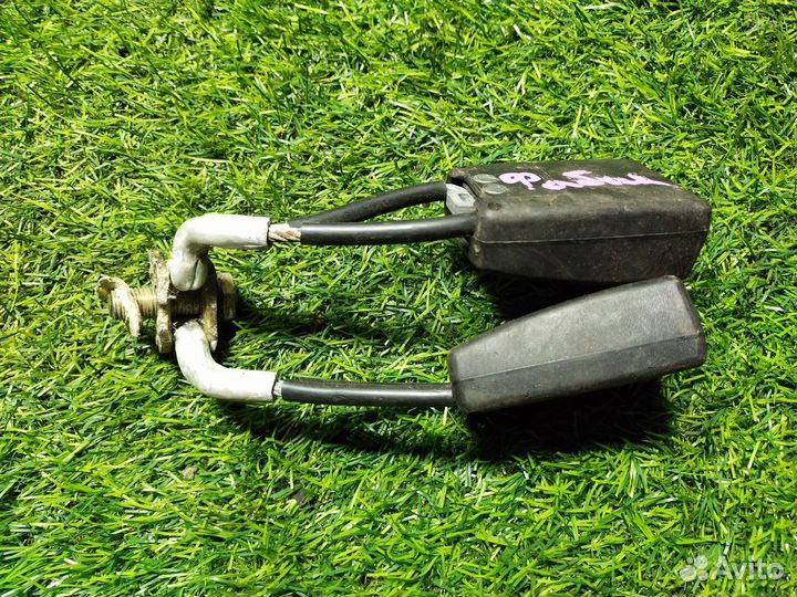 Ответная часть ремня безопасности Skoda Fabia 6Y I