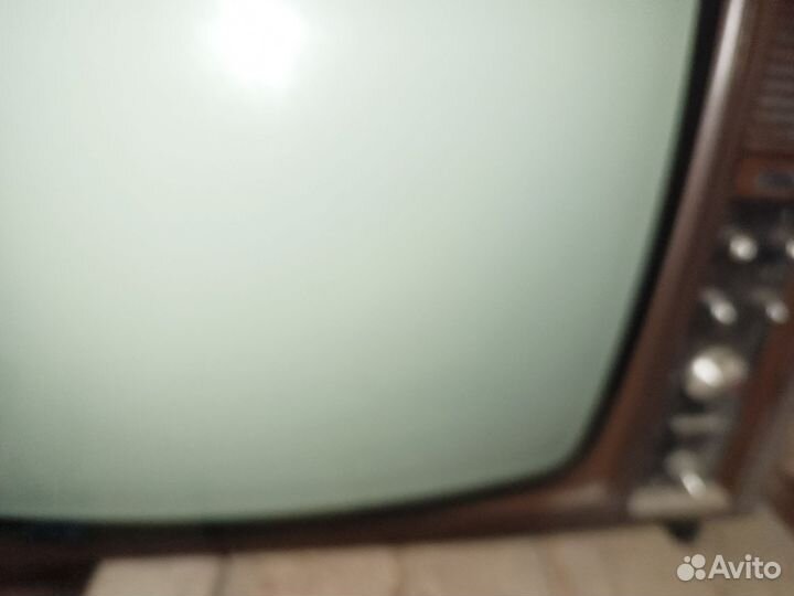 Телевизор бу на запчасти