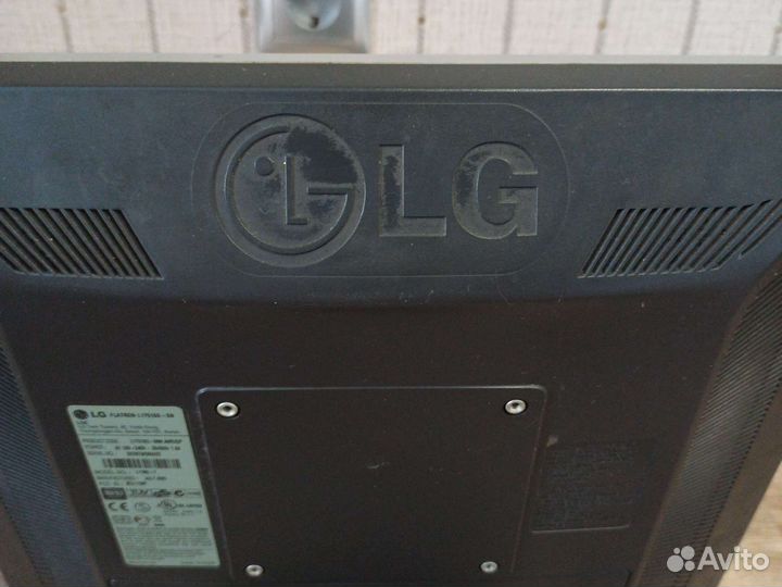 Монитор LG