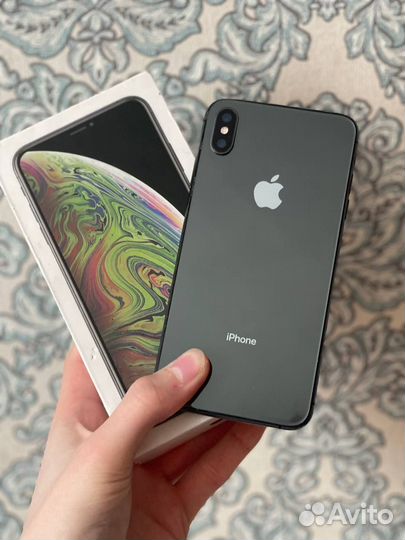 iPhone Xs Max, 64 ГБ
