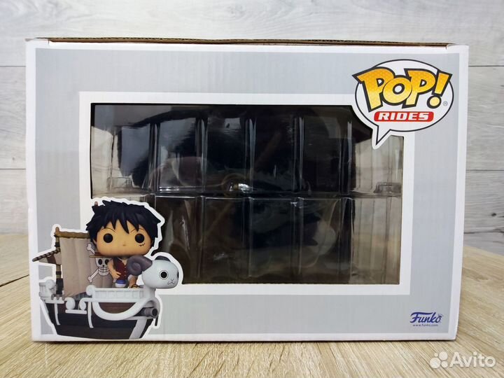 Фигурка Funko Pop Веселый Луффи №111 Ван Пис