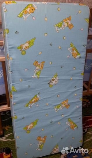 Матрас в детскую кроватку бу