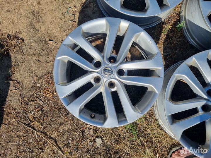 Диски R17 5/114.3 Nissan оригинал