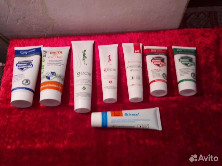 Крем для кожи рук и лица