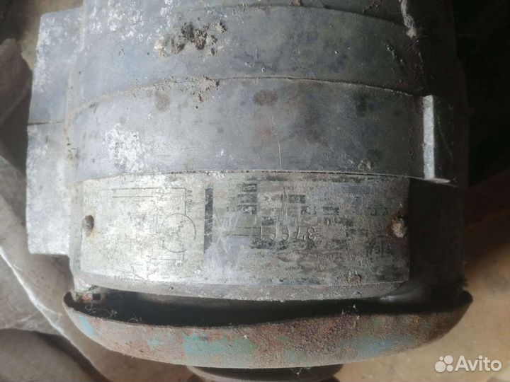 Двигатель от стиральной машины