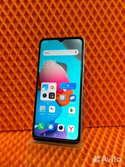 TECNO Spark Go 2023, 4/64 ГБ