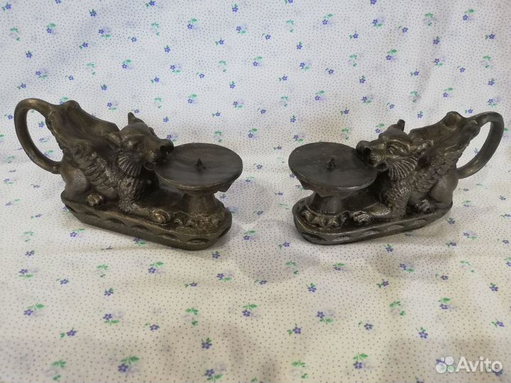 Парные подсвечники львы