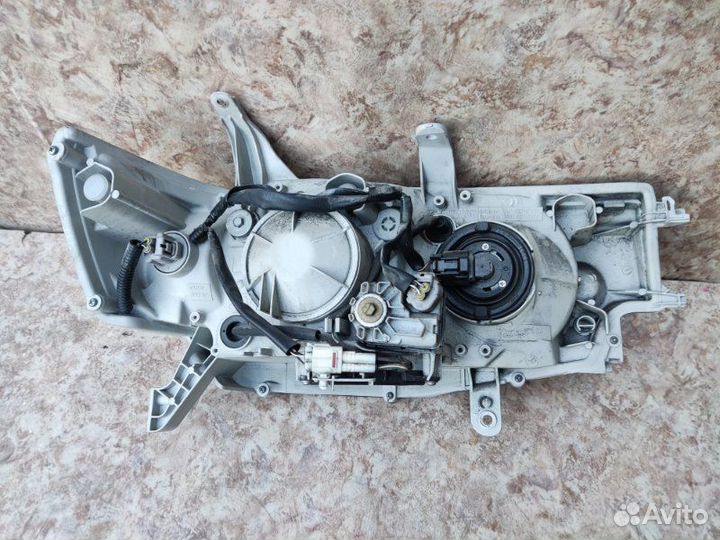 Фара лев. daihatsu tanto