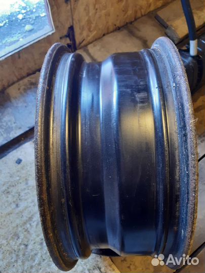 Автомобильные диски r16 штампованные