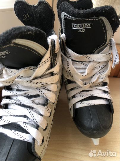 Коньки хоккейные ссм