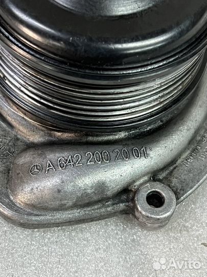 Помпа ож OM642 W166 Mercedes