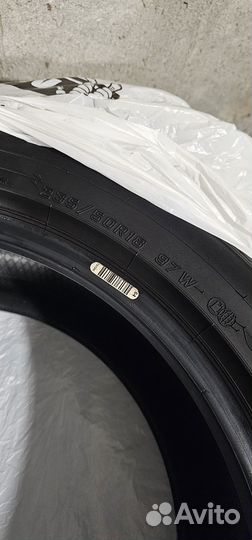 Dunlop Enasave RV505 235/50 R18 97
