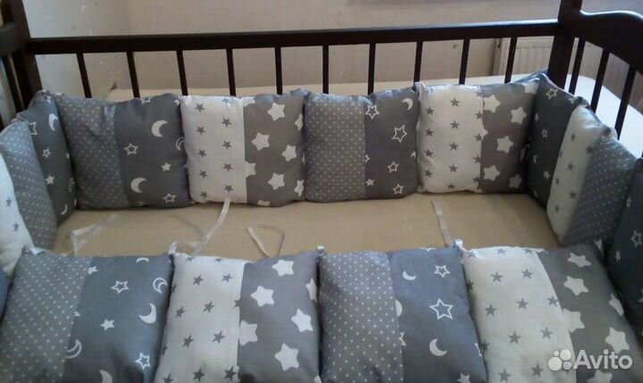 Бортики в детскую кроватку