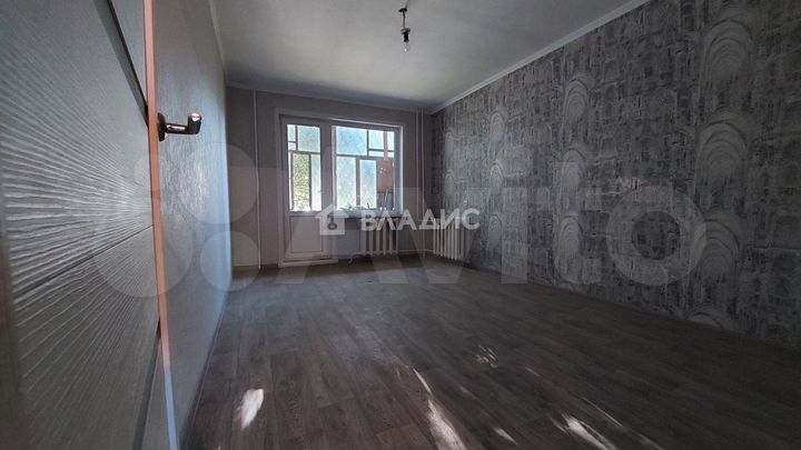 2-к. квартира, 54,4 м², 1/10 эт.