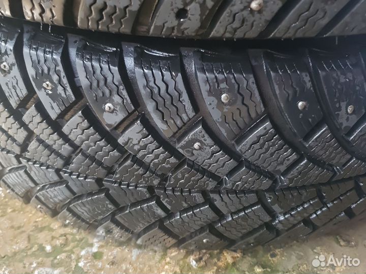 Bfgoodrich G-Force Stud 185/65 R15 88Q