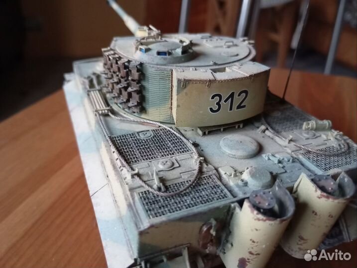 Модель легендарного Тигра, Trumpeter 1/35