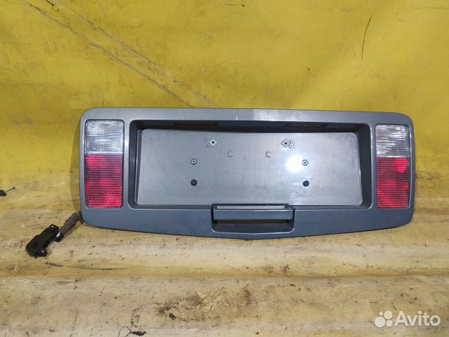 Накладка двери багажника Cadillac SRX 2003-2009