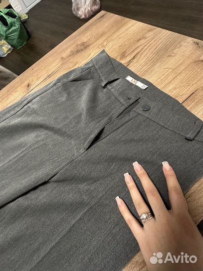 Брюки серые палаццо