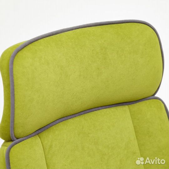 Кресло компьютерное, офисное руководителя charm