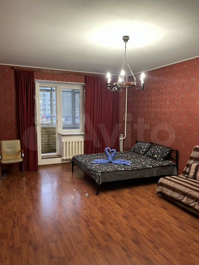 3-к. квартира, 120 м², 2/12 эт.