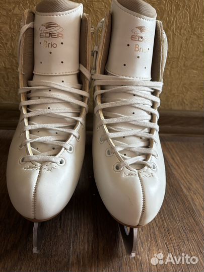 Фигурные коньки edea 245