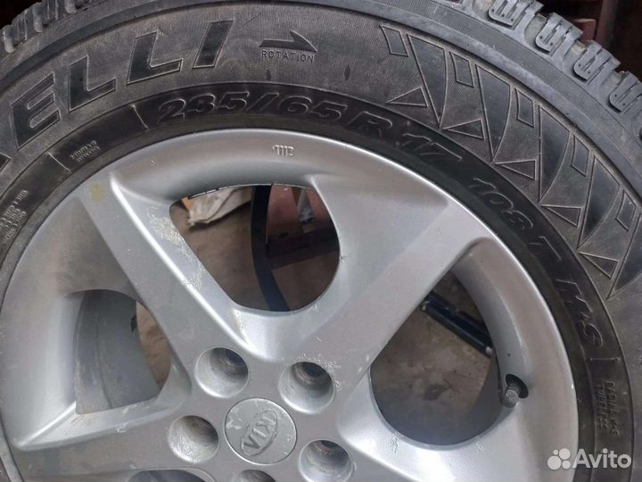 Pirelli Winter Carving Edge SUV 235/65 R17 108T