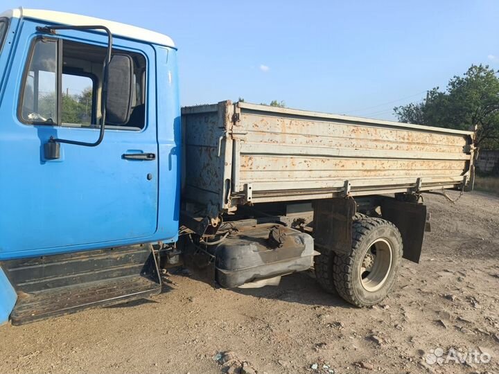 ГАЗ 3307, 1992