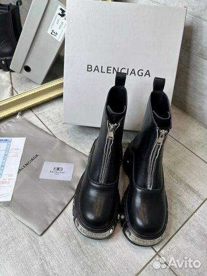 Сапоги Balenciaga