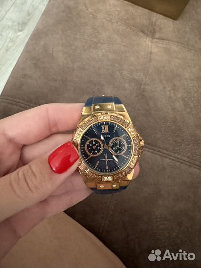 Часы guess женские