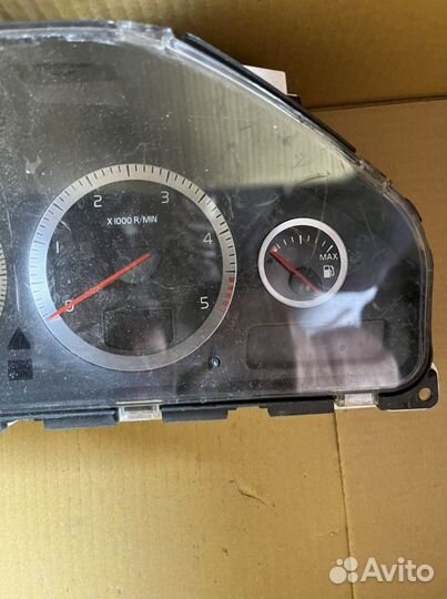 Volvo s60 s80 xc70 панель приборов