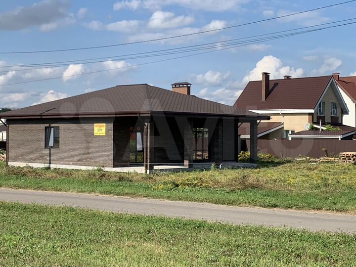 Коттедж 108 м² на участке 6 сот.