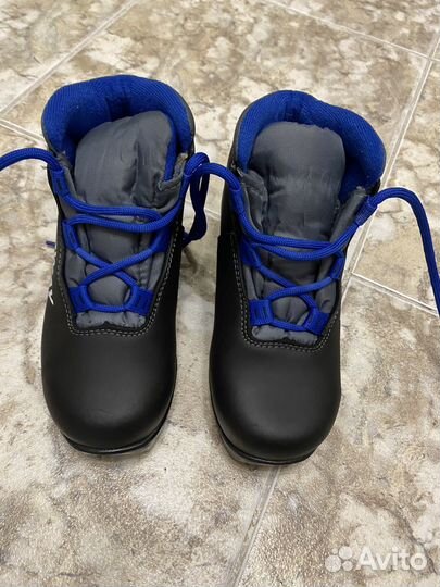 Лыжи беговые детские 120, палки, ботинки