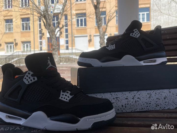 Кроссовки Nike Air Jordan 4 Retro black