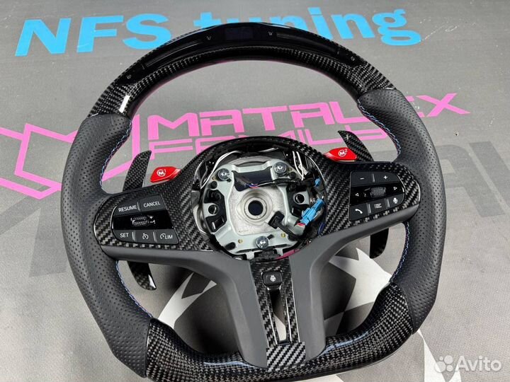 Руль BMW G30 G05 G06 карбон тахометр подогрев