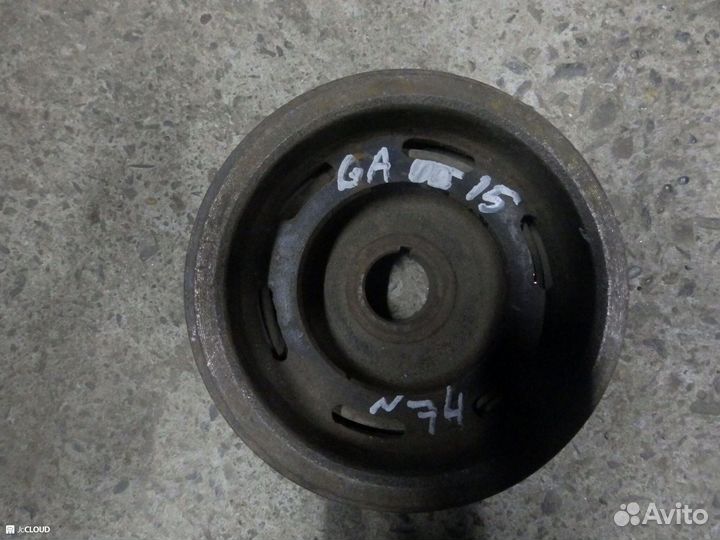 Шкив коленвала на nissan - - GA15