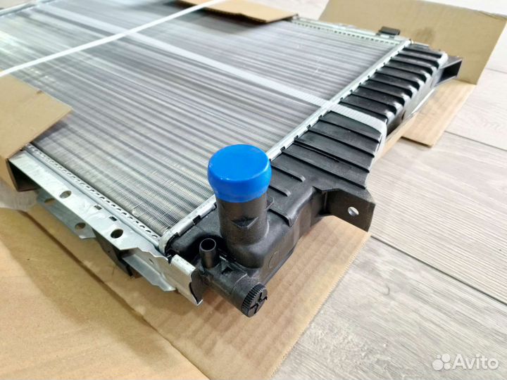 Основной радиатор ож Ауди 100 С4, А6 С4 2.6/2.8