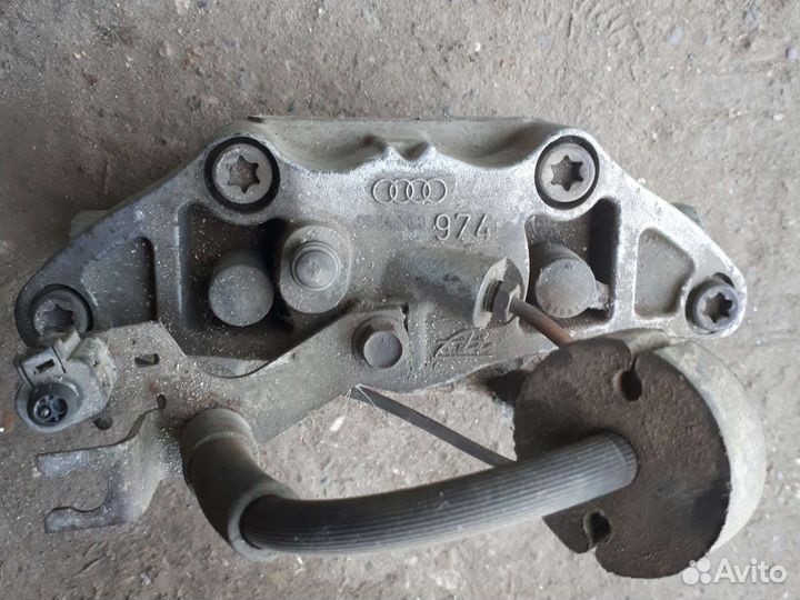 Правый передний суппорт ауди олроад а6с5