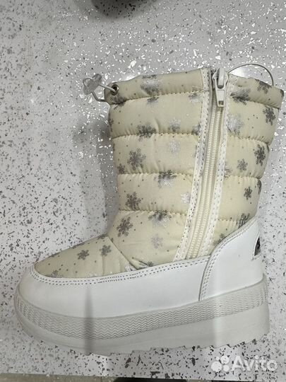 Детская обувь новая