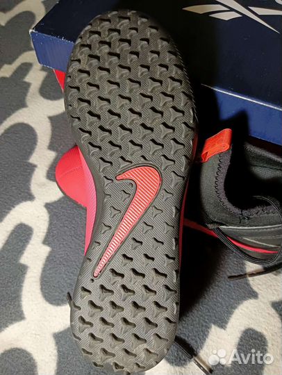Сороконожки nike phantom