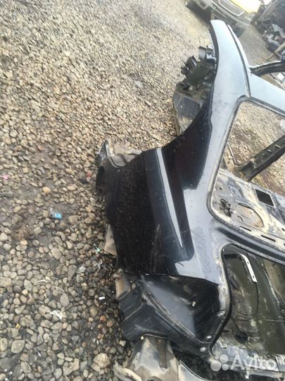 Шевроле Авео крыло