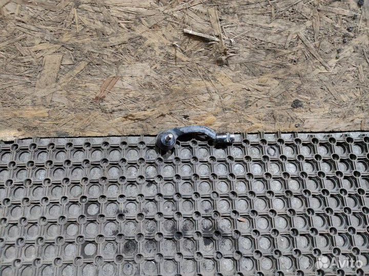 Рулевой наконечник передний правый Genesis G70