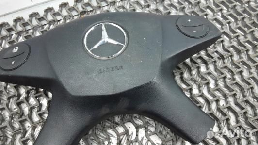 Подушка безопасности водителя mercedes benz C-clas