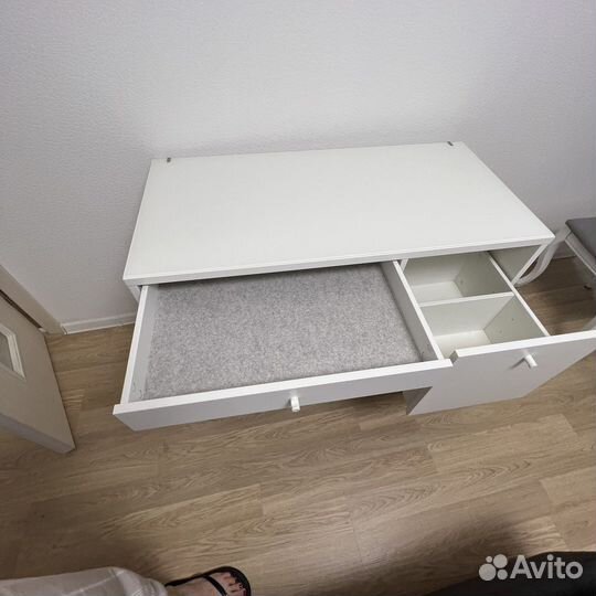 Туалетный столик