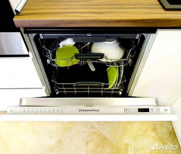 Кухонный гарнитур угловой в потолок на заказ