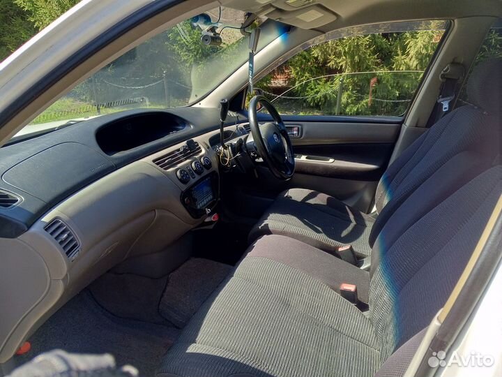 Toyota Vista Ardeo 2.0 AT, 2001, 200 000 км